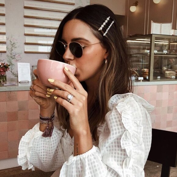 Meet your Posher, Emily - Picture 1 of 1